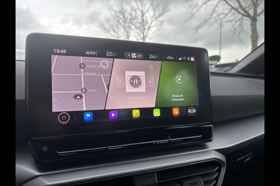 Seat Leon Sportstourer 1.5 TSI FR Launch Edition | Uitklapbare Trekhaak | Sfeerverlichting | Apple Carplay | Parkeer Sensoren