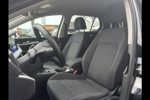 Volkswagen Golf 1.5 TSI Style | Trekhaak | Sfeerverlichting | Stoel & Stuurverwarming | Adaptieve Cruise