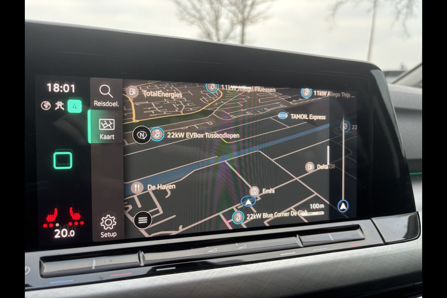 Volkswagen Golf 1.5 TSI Style | Trekhaak | Sfeerverlichting | Stoel & Stuurverwarming | Adaptieve Cruise