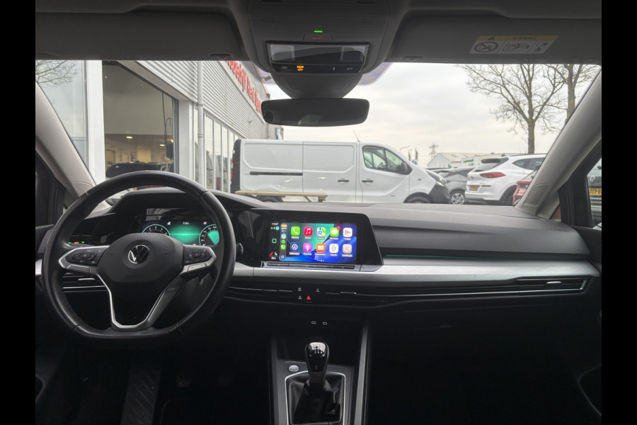 Volkswagen Golf 1.5 TSI Style | Trekhaak | Sfeerverlichting | Stoel & Stuurverwarming | Adaptieve Cruise