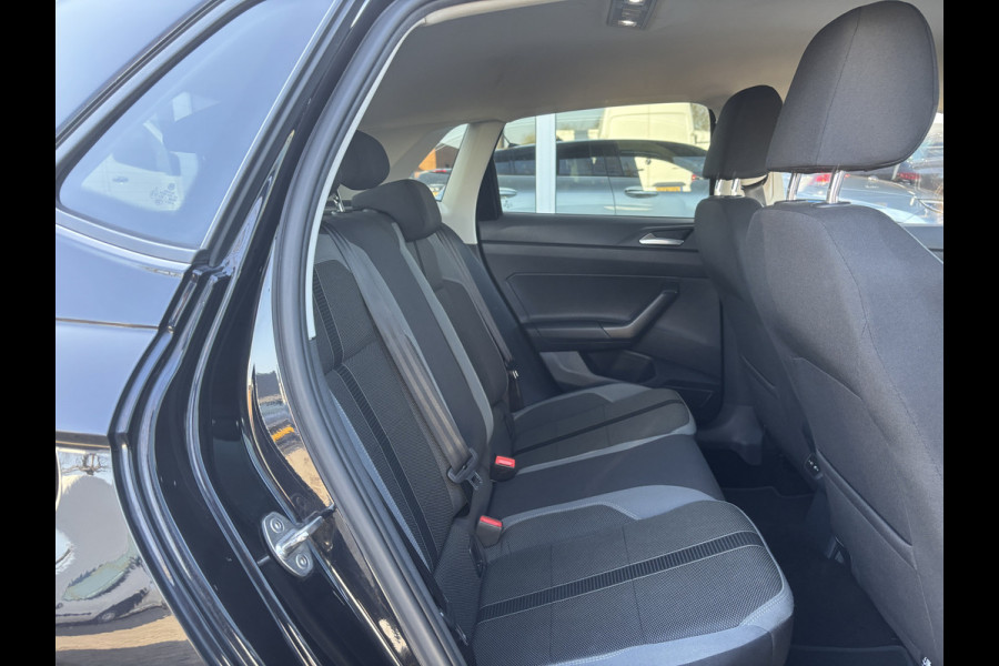 Volkswagen Polo 1.0 TSI R-Line Business | Led Lampen | Stoelverwarming | Adaptieve Cruise | Parkeersensoren