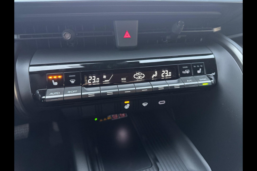 Toyota C-HR 2.0 High Power PHEV 223pk First edition Bi-Tone | Elektrische achterklep, Stoel + Stuurverwarming, Dodehoekherkenning