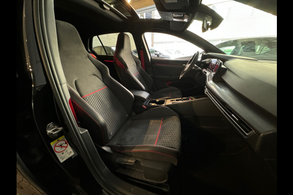 Volkswagen Golf 2.0 TSI GTI Clubsport Pano|H/K|HuD|Key|Nurburgring