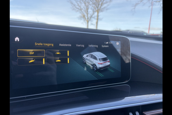 Mercedes-Benz EQC 400 4MATIC Premium 80 kWh | Schuifdak | Burmeister | Sfeerverlichting | AMG Styling