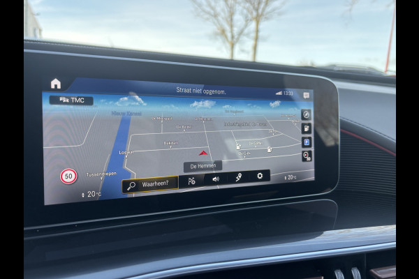 Mercedes-Benz EQC 400 4MATIC Premium 80 kWh | Schuifdak | Burmeister | Sfeerverlichting | AMG Styling