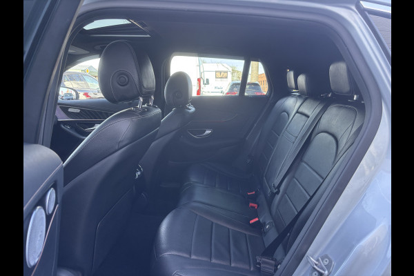 Mercedes-Benz EQC 400 4MATIC Premium 80 kWh | Schuifdak | Burmeister | Sfeerverlichting | AMG Styling