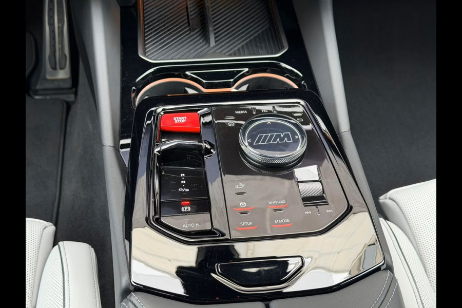 BMW 5 Serie Touring M5 ** FROZEN DEEP GREY, M-REMMEN, PANO, TREKH, MERINO LEDER, 20/21 INCH LMV ** 1e EIG - UNFALLFREI - Ex BMW AG ** ** INFORMEER OOK NAAR ONZE AANTREKKELIJKE FINANCIAL-LEASE TARIEVEN **