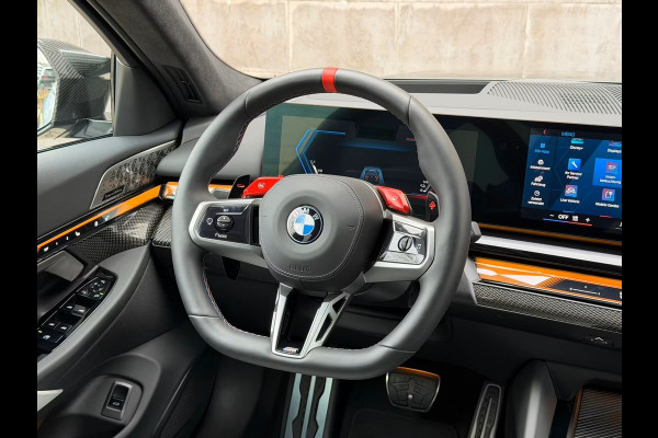 BMW 5 Serie Touring M5 ** FROZEN DEEP GREY, M-REMMEN, PANO, TREKH, MERINO LEDER, 20/21 INCH LMV ** 1e EIG - UNFALLFREI - Ex BMW AG ** ** INFORMEER OOK NAAR ONZE AANTREKKELIJKE FINANCIAL-LEASE TARIEVEN **