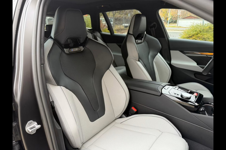 BMW 5 Serie Touring M5 ** FROZEN DEEP GREY, M-REMMEN, PANO, TREKH, MERINO LEDER, 20/21 INCH LMV ** 1e EIG - UNFALLFREI - Ex BMW AG ** ** INFORMEER OOK NAAR ONZE AANTREKKELIJKE FINANCIAL-LEASE TARIEVEN **