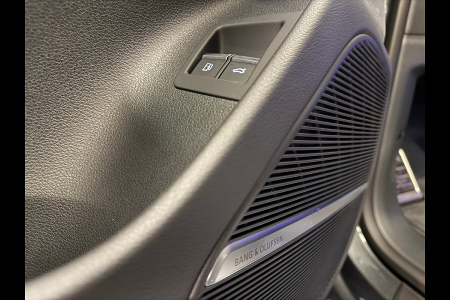 Audi Q8 60 TFSI e quattro S Competition Pano|RS Seat|HuD|B&O