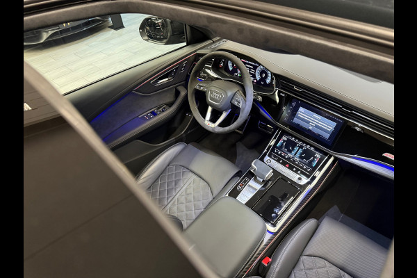 Audi Q8 60 TFSI e quattro S Competition Pano|RS Seat|HuD|B&O