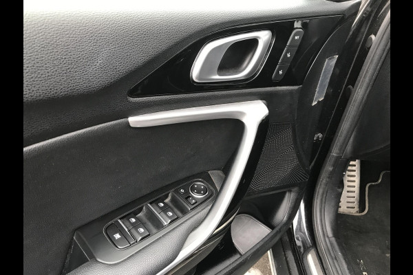Kia Xceed 1.6 PHEV ExecutiveLine Trekhaak 7 JAAR GARANTIE