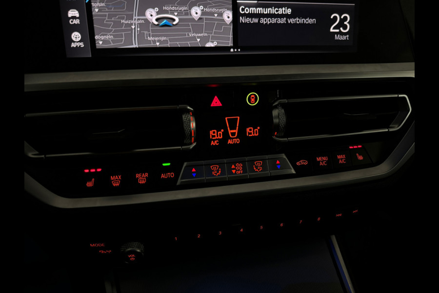 BMW 3 Serie Touring 330e M Sport Keyless|HuD|Memory|Trekhaak