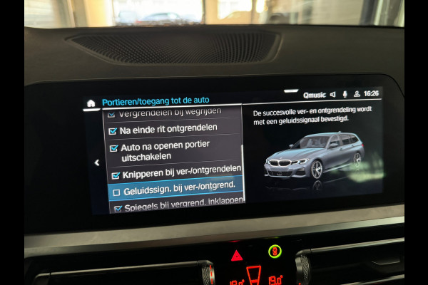 BMW 3 Serie Touring 330e M Sport Keyless|HuD|Memory|Trekhaak