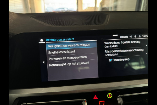 BMW 3 Serie Touring 330e M Sport Keyless|HuD|Memory|Trekhaak