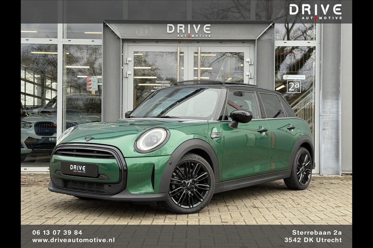 MINI Mini 1.5 Cooper Camden Edition |Pano|Leer|British racing green - Black exterior