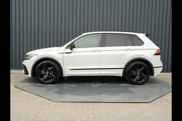 Volkswagen Tiguan 1.5 TSI R-Line Business+ | Trekhaak wegkl. | Head Up | Side Assist | IQ Light | Elk. A-klep | Prijs Rijklaar!!