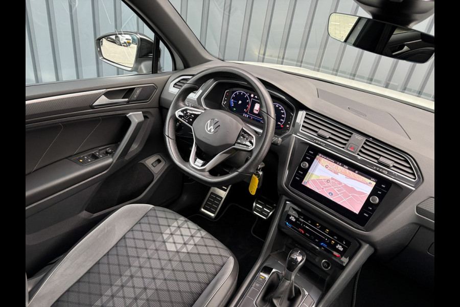 Volkswagen Tiguan 1.5 TSI R-Line Business+ | Trekhaak wegkl. | Head Up | Side Assist | IQ Light | Elk. A-klep | Prijs Rijklaar!!