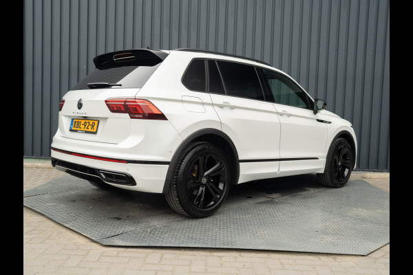 Volkswagen Tiguan 1.5 TSI R-Line Business+ | Trekhaak wegkl. | Head Up | Side Assist | IQ Light | Elk. A-klep | Prijs Rijklaar!!