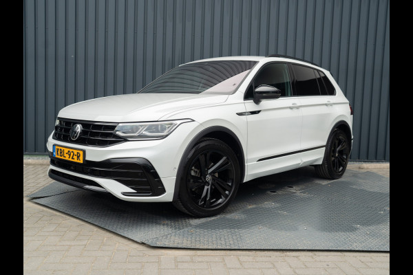 Volkswagen Tiguan 1.5 TSI R-Line Business+ | Trekhaak wegkl. | Head Up | Side Assist | IQ Light | Elk. A-klep | Prijs Rijklaar!!