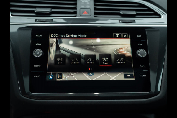 Volkswagen Tiguan 1.4 TSI eHybrid R-Line Business+ | Panodak | 360 Camera | Trekhaak wegkl. | Head Up | Prijs Rijklaar!!