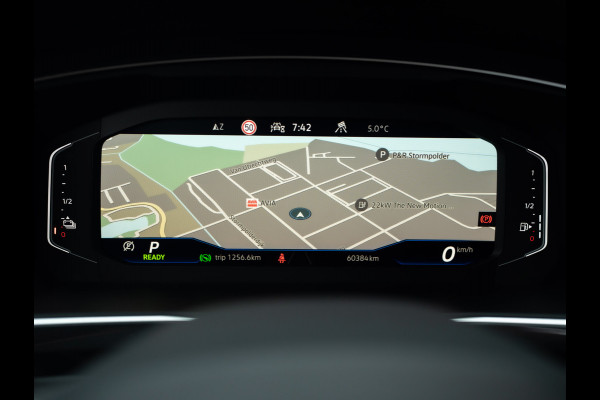 Volkswagen Tiguan 1.4 TSI eHybrid R-Line Business+ | Panodak | 360 Camera | Trekhaak wegkl. | Head Up | Prijs Rijklaar!!