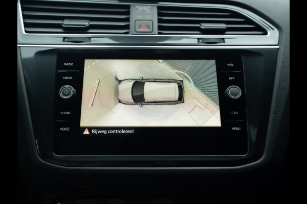 Volkswagen Tiguan 1.4 TSI eHybrid R-Line Business+ | Panodak | 360 Camera | Trekhaak wegkl. | Head Up | Prijs Rijklaar!!
