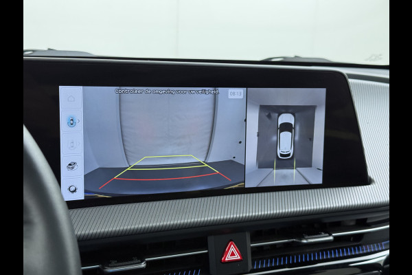 Kia Ev6 GT-Line 77.4kWh SOH 100% Warmtepomp PanoDak Head-Up Alcantar/Leer Stoelventilatie Elek.Stoelen+MemoryMeridian SOH 100% 360°Camer DAB  Elek.Achterklep Lmv Lane Assist 1600kg trekvermogen! Laden tot 240kW 1e Eigenaar Origineel Nederlandse Auto € 57.000 nieuw