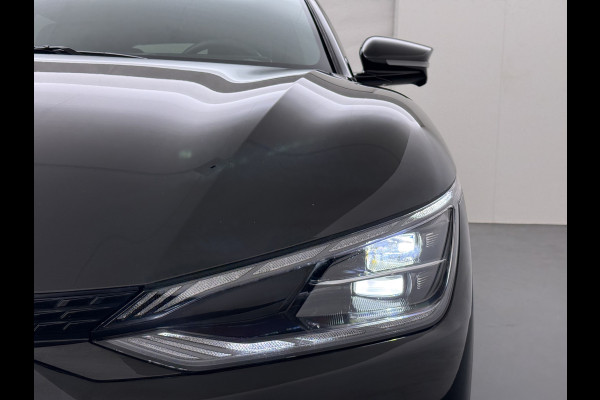 Kia Ev6 GT-Line 77.4kWh SOH 100% Warmtepomp PanoDak Head-Up Alcantar/Leer Stoelventilatie Elek.Stoelen+MemoryMeridian SOH 100% 360°Camer DAB  Elek.Achterklep Lmv Lane Assist 1600kg trekvermogen! Laden tot 240kW 1e Eigenaar Origineel Nederlandse Auto € 57.000 nieuw