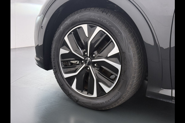 Kia Ev6 GT-Line 77.4kWh SOH 100% Warmtepomp PanoDak Head-Up Alcantar/Leer Stoelventilatie Elek.Stoelen+MemoryMeridian SOH 100% 360°Camer DAB  Elek.Achterklep Lmv Lane Assist 1600kg trekvermogen! Laden tot 240kW 1e Eigenaar Origineel Nederlandse Auto € 57.000 nieuw