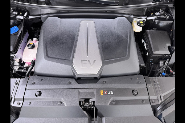 Kia Ev6 GT-Line 77.4kWh SOH 100% Warmtepomp PanoDak Head-Up Alcantar/Leer Stoelventilatie Elek.Stoelen+MemoryMeridian SOH 100% 360°Camer DAB  Elek.Achterklep Lmv Lane Assist 1600kg trekvermogen! Laden tot 240kW 1e Eigenaar Origineel Nederlandse Auto € 57.000 nieuw
