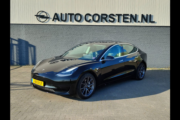 Tesla Model 3 SR+ 325PK AutoPilot Leer Pano-Dak Adaptive Cruise Camera's Elektr.-Stuur+Stoelen+Spiegels+Geheugen+Easy-Entry+Verwarmde stoelen  Ecc Navi Led DAB Voorverwarmen interieur via App Keyless One-Pedal-Drive SOH 82% 1e Eigenaar Origineel Nederlandse Auto 1.584kg licht!