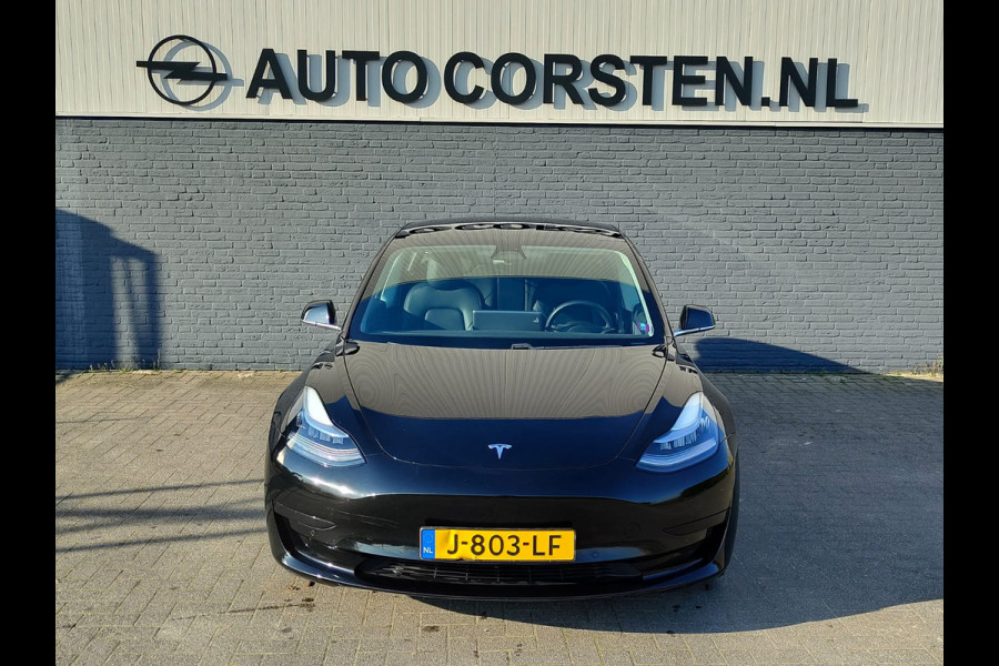 Tesla Model 3 SR+ 325PK AutoPilot Leer Pano-Dak Adaptive Cruise Camera's Elektr.-Stuur+Stoelen+Spiegels+Geheugen+Easy-Entry+Verwarmde stoelen  Ecc Navi Led DAB Voorverwarmen interieur via App Keyless One-Pedal-Drive SOH 82% 1e Eigenaar Origineel Nederlandse Auto 1.584kg licht!