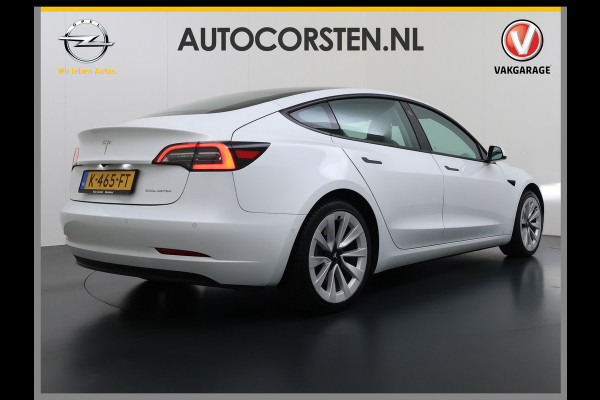 Tesla Model 3 Long Range AWD 75kWh Facelift Trekhaak Warmtepomp Elek.Achterklep Lmv AutoPilot Leder Panoramadak Adaptive-Cruise Camera's Elekt Navi LED DAB Voorverwarmen interieur Keyless One-Pedal-Drive 4WD SOH 86% 1e Eigenaar Origineel Nederlandse Auto Fabrieksgarantie op Accu en Motor tot 21-12-2028/192.00km € 62.000 nieuw !