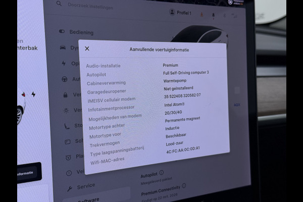 Tesla Model 3 Long Range AWD 75kWh Facelift Trekhaak Warmtepomp Elek.Achterklep Lmv AutoPilot Leder Panoramadak Adaptive-Cruise Camera's Elekt Navi LED DAB Voorverwarmen interieur Keyless One-Pedal-Drive 4WD SOH 86% 1e Eigenaar Origineel Nederlandse Auto Fabrieksgarantie op Accu en Motor tot 21-12-2028/192.00km € 62.000 nieuw !