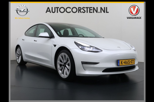 Tesla Model 3 Long Range AWD 75kWh Facelift Trekhaak Warmtepomp Elek.Achterklep Lmv AutoPilot Leder Panoramadak Adaptive-Cruise Camera's Elekt Navi LED DAB Voorverwarmen interieur Keyless One-Pedal-Drive 4WD SOH 86% 1e Eigenaar Origineel Nederlandse Auto Fabrieksgarantie op Accu en Motor tot 21-12-2028/192.00km € 62.000 nieuw !