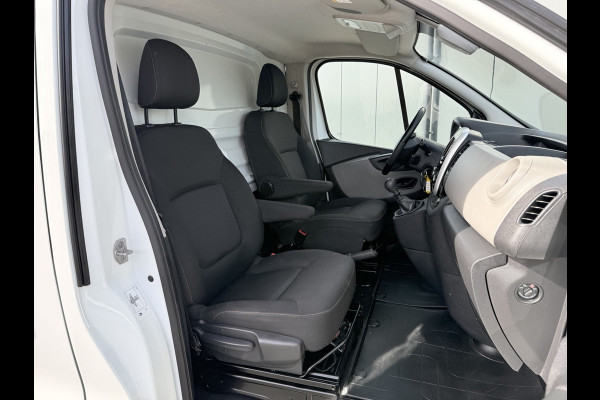 Renault Trafic 1.6 dCi 126 PK / L1H1 / 1e EIG. MOOIE BUS / ECC AIRCO / CRUISE / TREKHAAK / NAVI / CAMERA