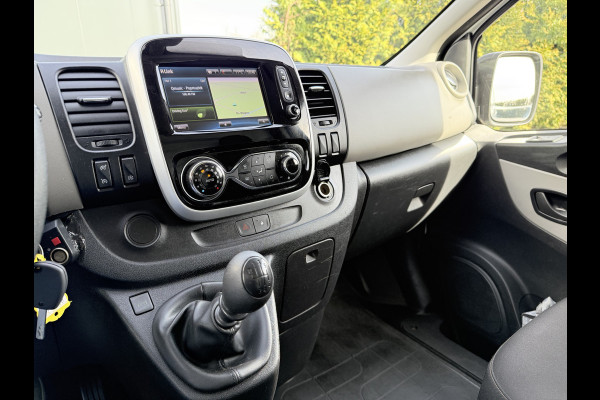 Renault Trafic 1.6 dCi 126 PK / L1H1 / 1e EIG. MOOIE BUS / ECC AIRCO / CRUISE / TREKHAAK / NAVI / CAMERA