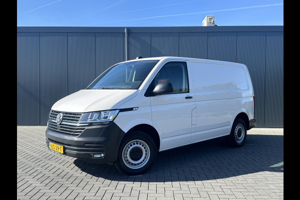 Volkswagen Transporter 2.0 TDI / L1H1 / 1e EIG. / CAMERA / CRUISE / AIRCO / ACHTERKLEP / APPLE CARPLAY / ANDROID AUTO