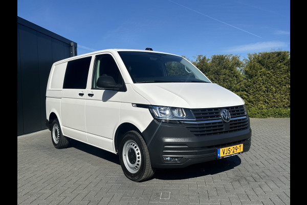 Volkswagen Transporter 2.0 TDI / L1H1 / 1e EIG. / CAMERA / CRUISE / AIRCO / ACHTERKLEP / APPLE CARPLAY / ANDROID AUTO