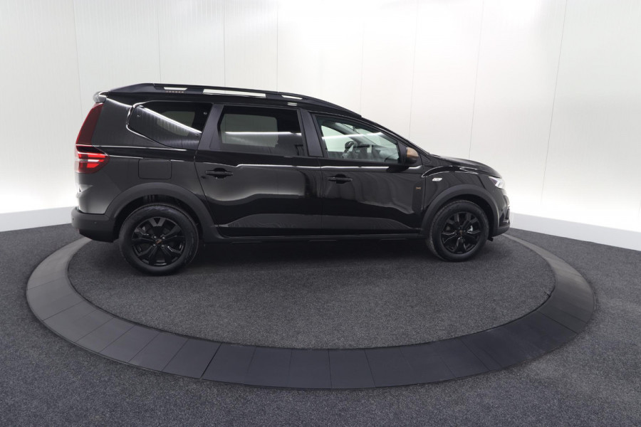Dacia Jogger 1.6 Hybrid 140 Extreme | 7 Zitplaatsen | Camera | Dodehoekdetectie | Apple Carplay