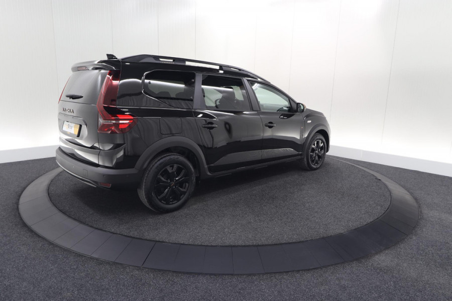 Dacia Jogger 1.6 Hybrid 140 Extreme | 7 Zitplaatsen | Camera | Dodehoekdetectie | Apple Carplay