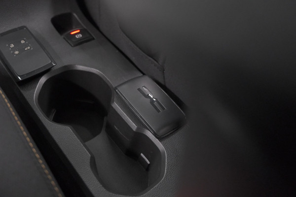 Dacia Jogger 1.6 Hybrid 140 Extreme | 7 Zitplaatsen | Camera | Dodehoekdetectie | Apple Carplay