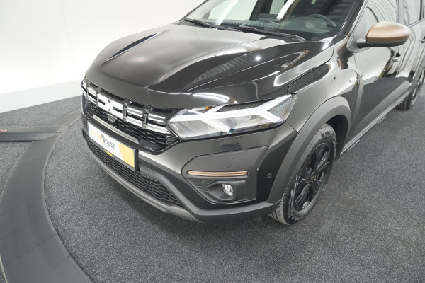 Dacia Jogger 1.6 Hybrid 140 Extreme | 7 Zitplaatsen | Camera | Dodehoekdetectie | Apple Carplay