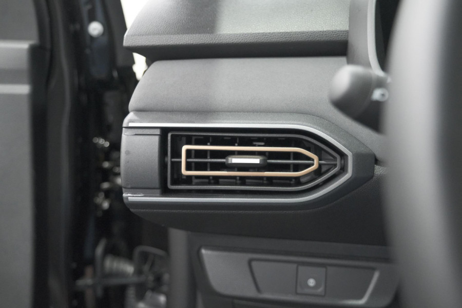 Dacia Jogger 1.6 Hybrid 140 Extreme | 7 Zitplaatsen | Camera | Dodehoekdetectie | Apple Carplay