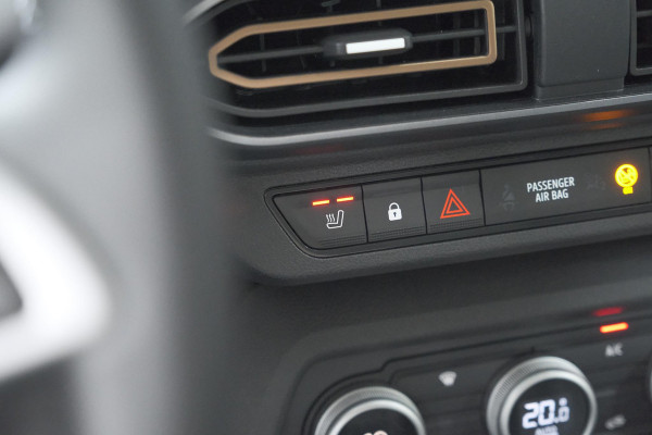 Dacia Jogger 1.6 Hybrid 140 Extreme | 7 Zitplaatsen | Camera | Dodehoekdetectie | Apple Carplay