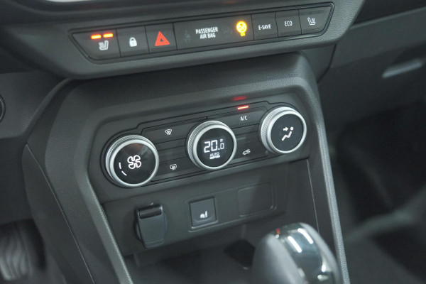 Dacia Jogger 1.6 Hybrid 140 Extreme | 7 Zitplaatsen | Camera | Dodehoekdetectie | Apple Carplay