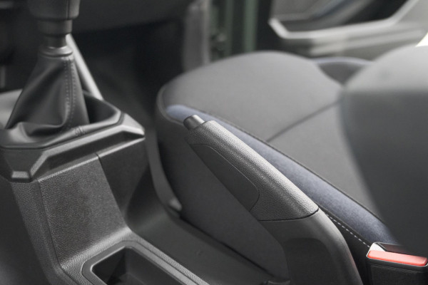 Dacia Duster Mild Hybrid 130 Expression | Camera | Stoelverwarming | Apple Carplay | Navigatie