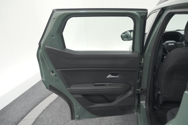 Dacia Duster Mild Hybrid 130 Expression | Camera | Stoelverwarming | Apple Carplay | Navigatie