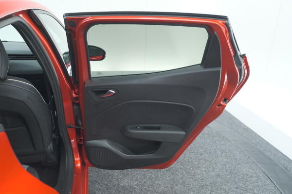 Renault Clio 1.0 TCe 90 GPF techno | 360 Camera | Adaptieve Cruise Control | 9.3 Inch Groot Scherm